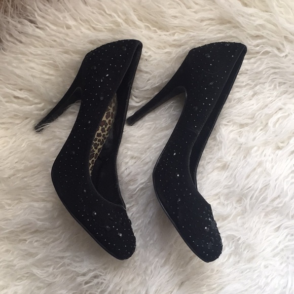 Black Rhinestone Pumps 💕 - Picture 3 of 8
